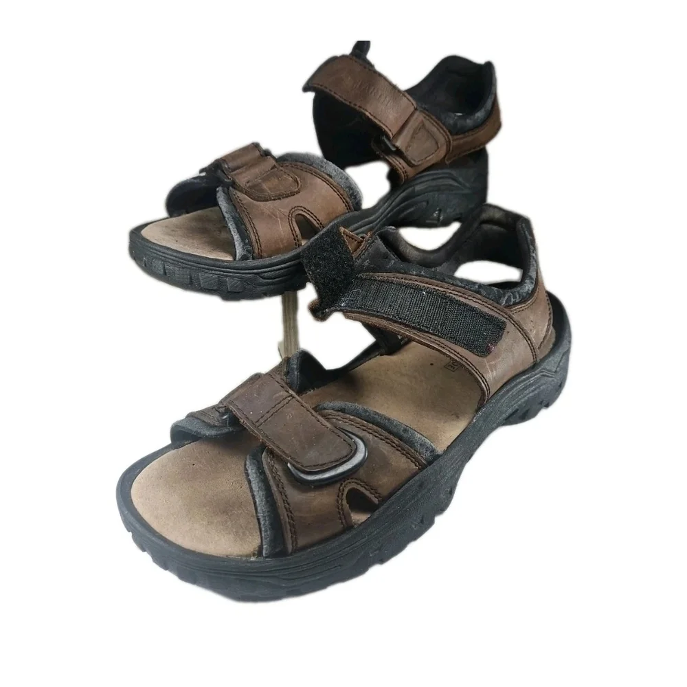 Earth Men's Sz11.5 Brown and Black Sandals Strap